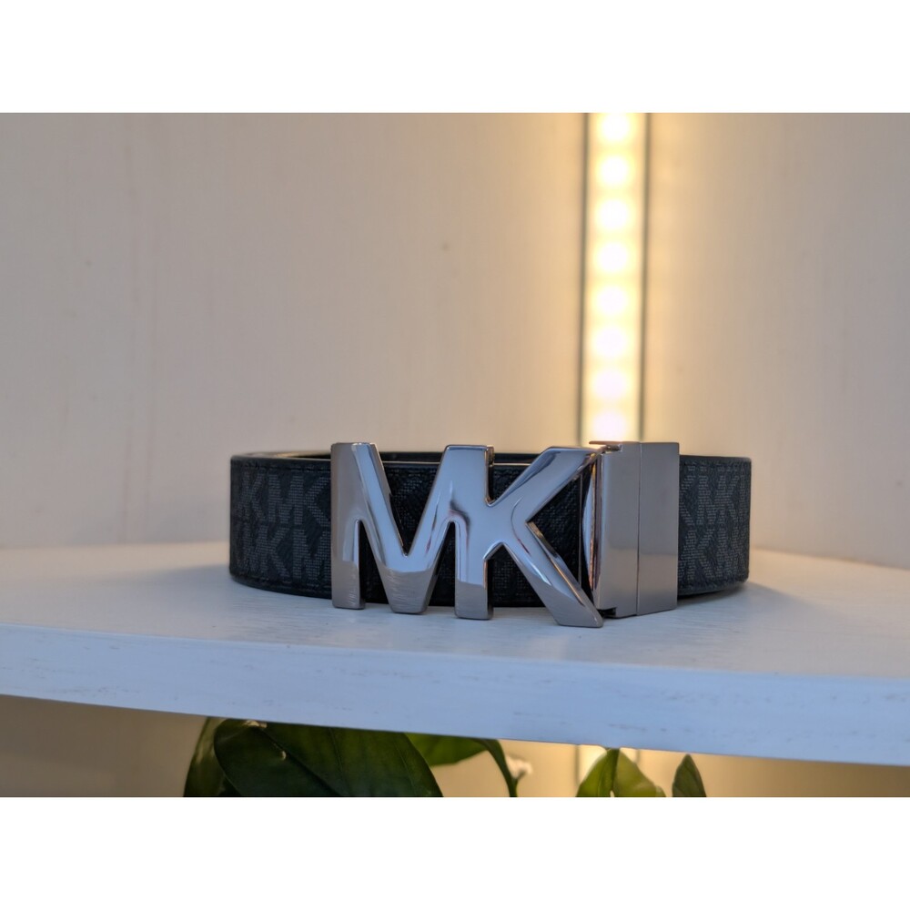 MK Michael Kors Leather Monogram Reversible Belt Black Gray MK buckle 39"